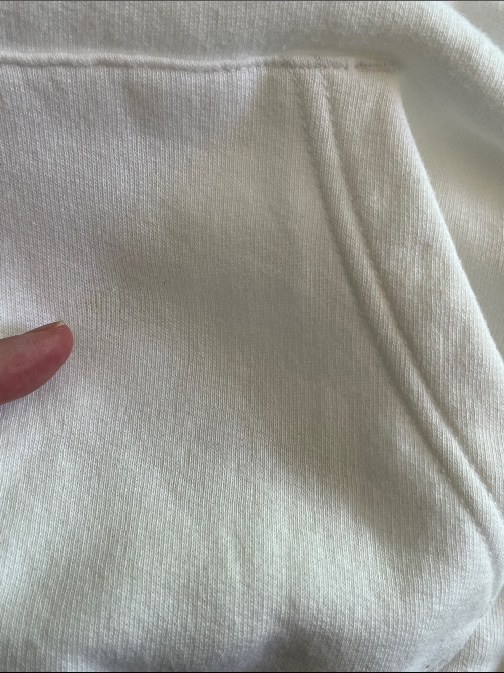 Polo Ralph Lauren Embroidered Marseille Hoodie with Red Heart. - Picture 9 of 13